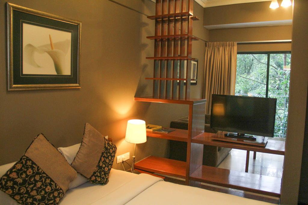 Peninsula Residence All Suite Hotel Kuala Lumpur Buitenkant foto