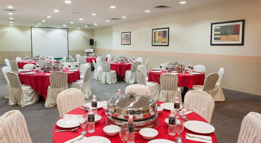 Peninsula Residence All Suite Hotel Kuala Lumpur Buitenkant foto